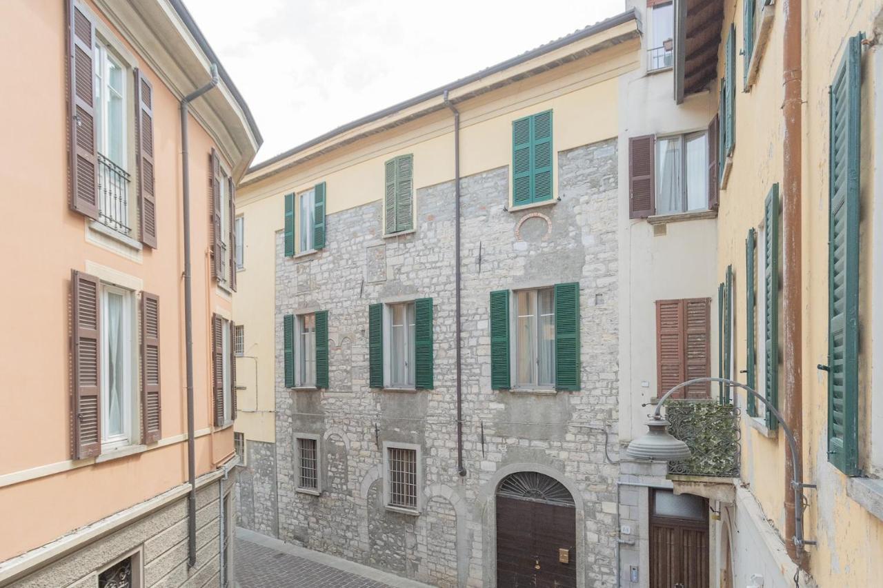 Wine Not Apartment In Como City Centre Kültér fotó