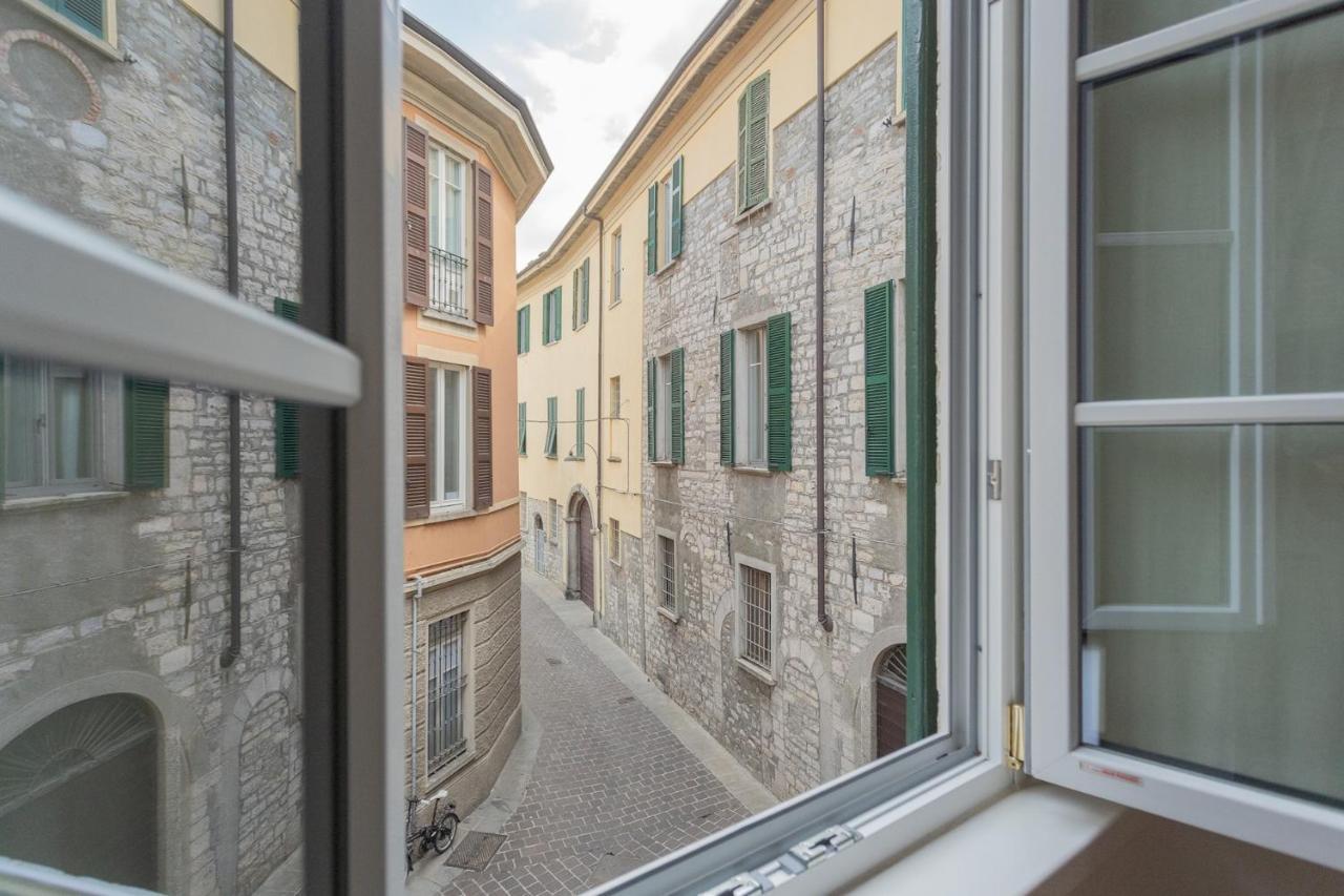 Wine Not Apartment In Como City Centre Kültér fotó